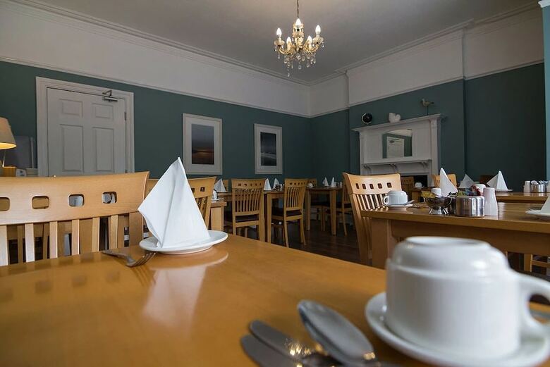Hostal Braemar