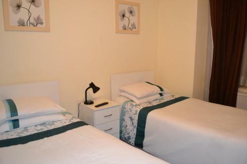 Bed & Breakfast Airport Lodge