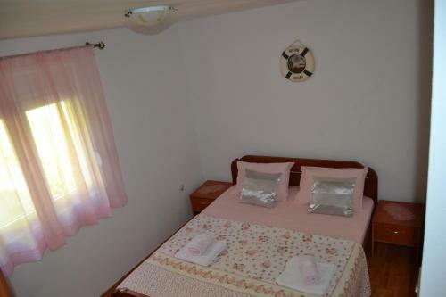Apartments Dobri?a