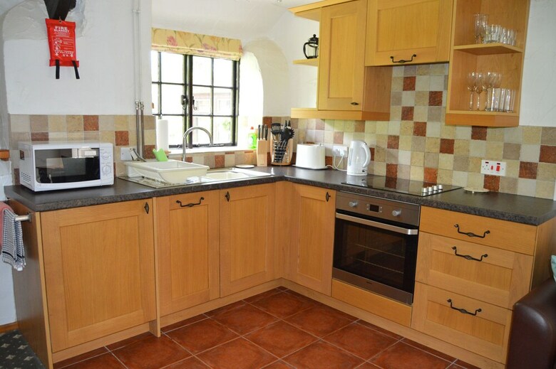 Windbury Cottage