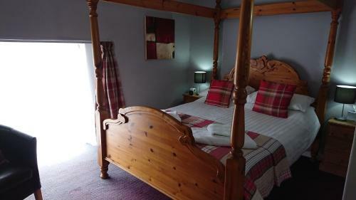 Posada The Cornish Inn