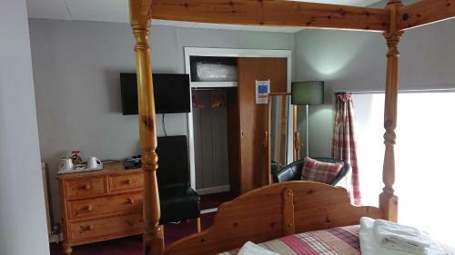 Posada The Cornish Inn