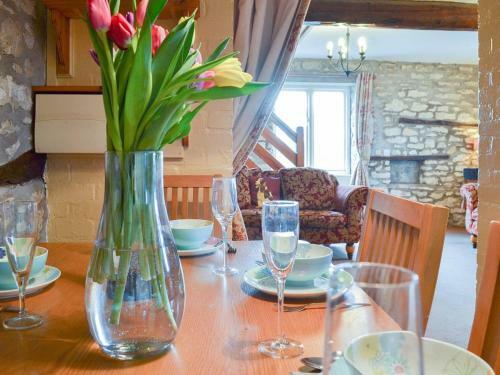 Kirkdale Cottage