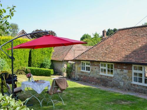 Cowbeech Farm Cottage