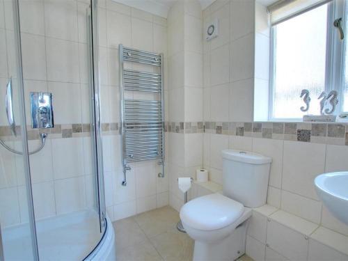 Peaceful Holiday Home In Horning With Docking Space