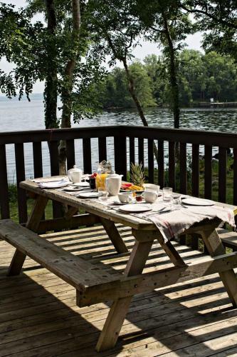 Hotel Lusty Beg Island