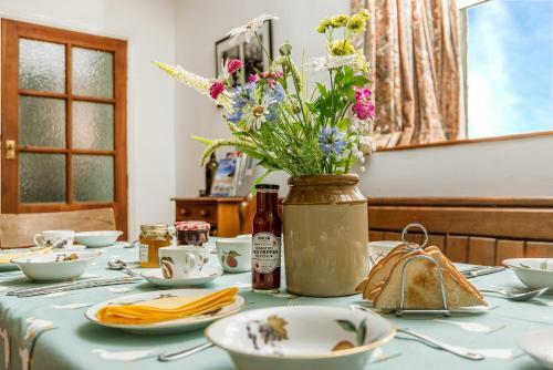 Bed & Breakfast Kidwelly Farmhouse