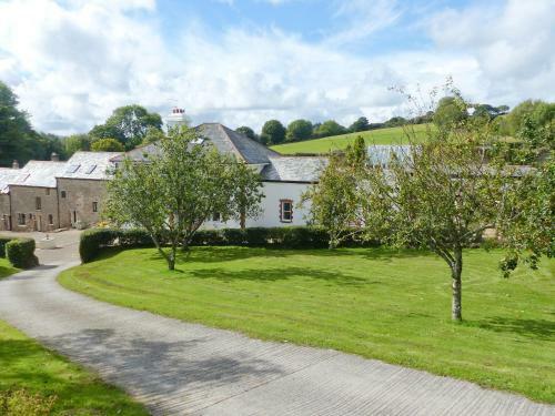 Water Barn, Water, Manaton