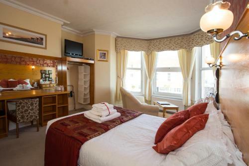 Hostal The Briars