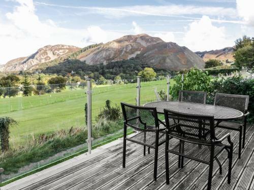1 Cae Glas Crescent, Penmaenmawr