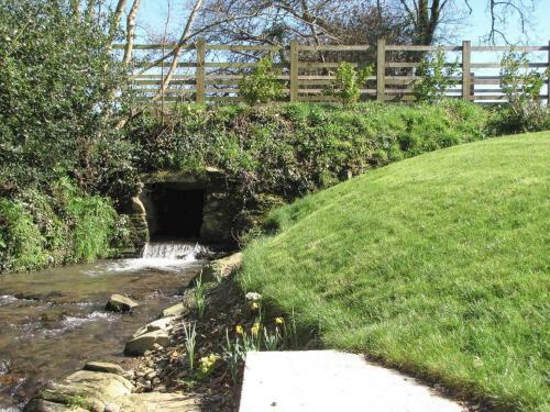 Lower Helland