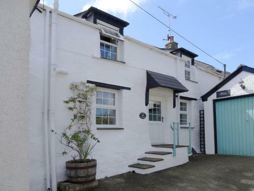 Mays Cottage St Issey