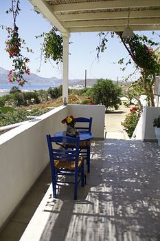 Hostal Faros Apartments