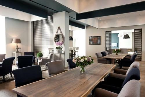 Blue Woods Hotel