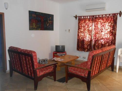Sanchaba Yellow Apartments