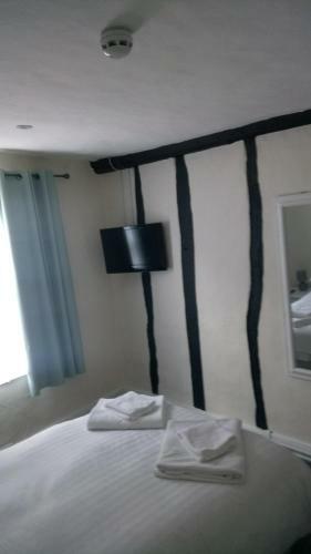 Hotel The Angel With Rooms
