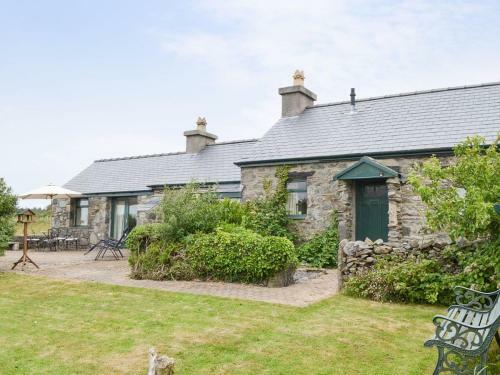 Bryn Tirion