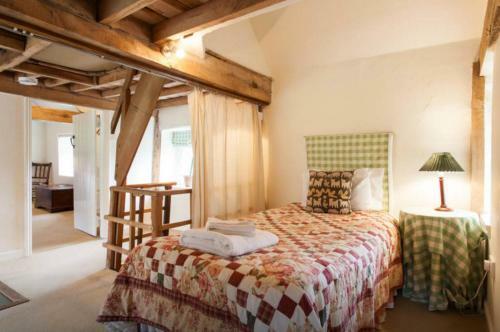 Owlpen Manor Cottages