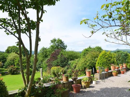 North Coombe Farm