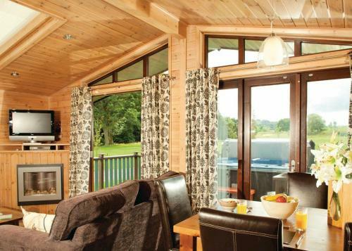 Parmontley Hall Lodges