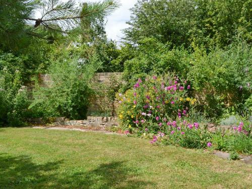 Breeds Farm Cottage