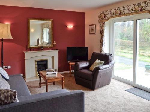 Whitegate View