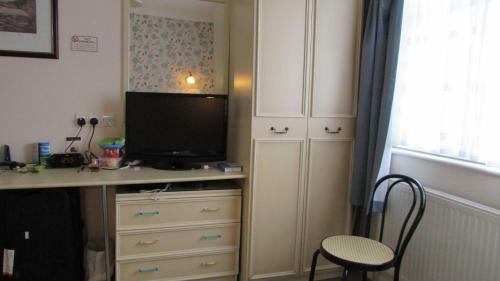 Hostal Rhondda Bed And Breakfast
