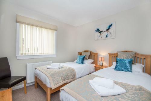 58 Moray Park
