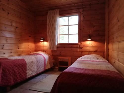 R�nn�s Cottages And Fishing