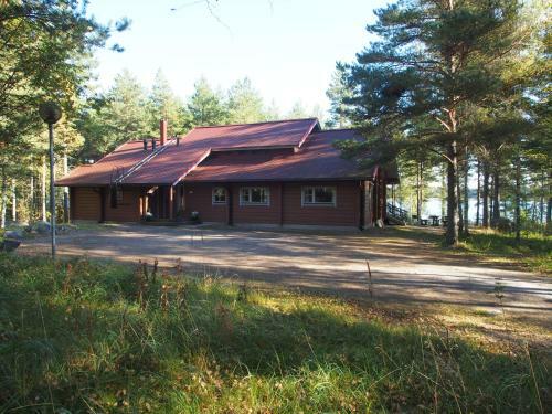 R�nn�s Cottages And Fishing