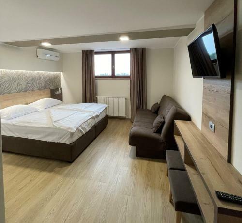Hotel Ro?kar