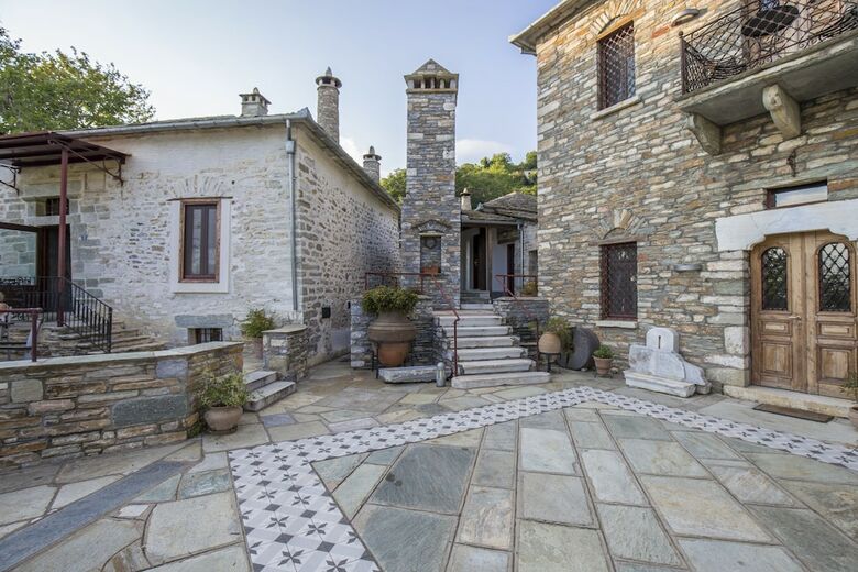 Anovolios Boutique Hotel