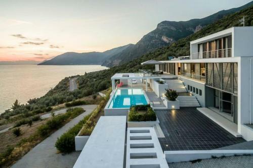 Unique Luxury Villa Sea Side Evia
