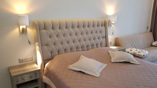 Hotel Akron Luxury Holidays