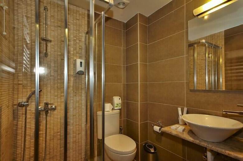 Hotel Anavasi Mountain Resort