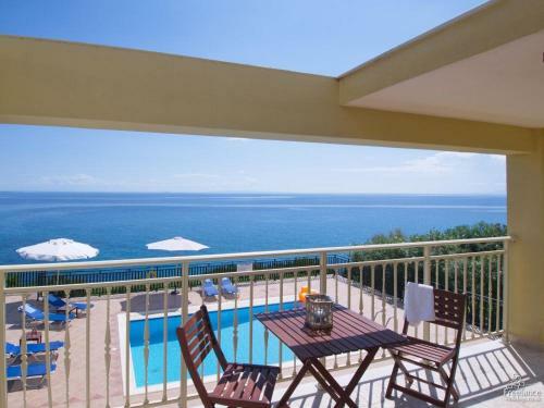 Skala Villa Sleeps 6