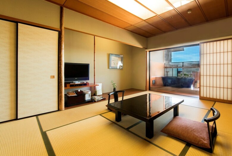 Hotel Juhachiro