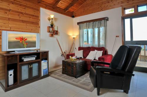 Lodge Sharvit Hakesem
