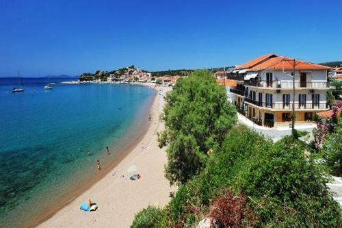 Hotel Korakakis Beach