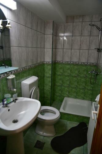 Hostal Pensiunea Cristina Si Pavel