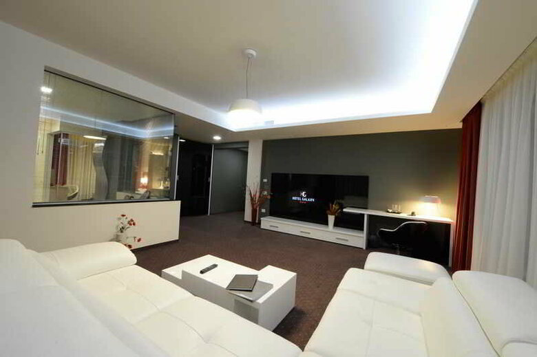 Galaxy Hotel