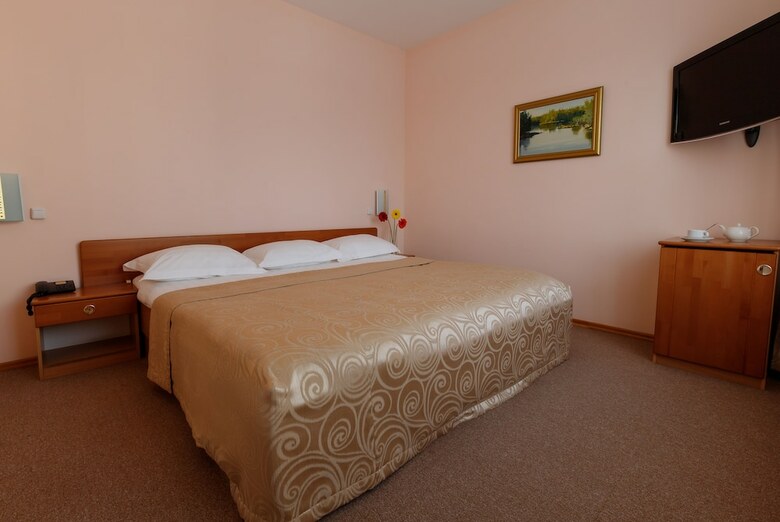 Pur-navolok Hotel