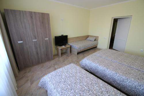 Hostal ???????? ??? ???????????? 8?