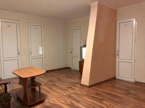Hostal Nadezhda