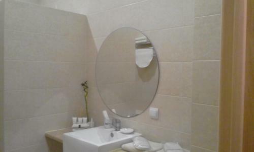 Hostal Arkadia Guest House