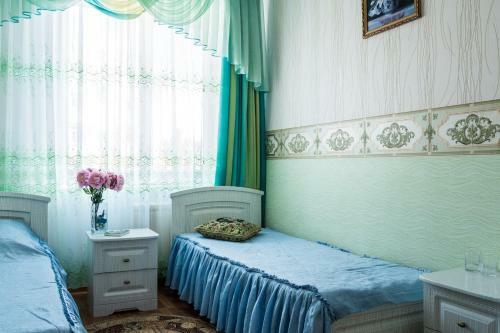 Hostal Blue Roof