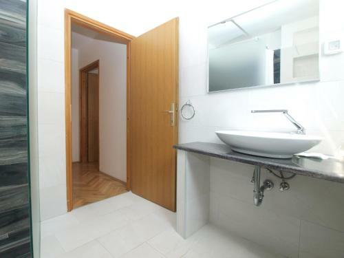 Hostal Apartments And Rooms Novigrad 1624