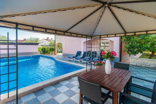 Apartment Salha