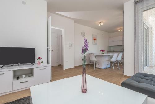 Villa Star 6 Luxury Apartment With A Pool