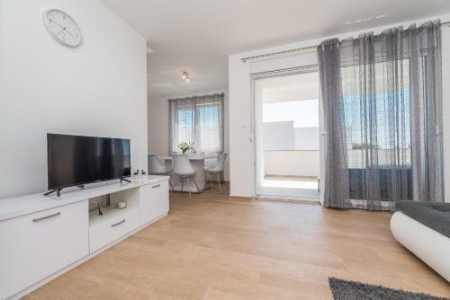 Villa Star 6 Luxury Apartment With A Pool